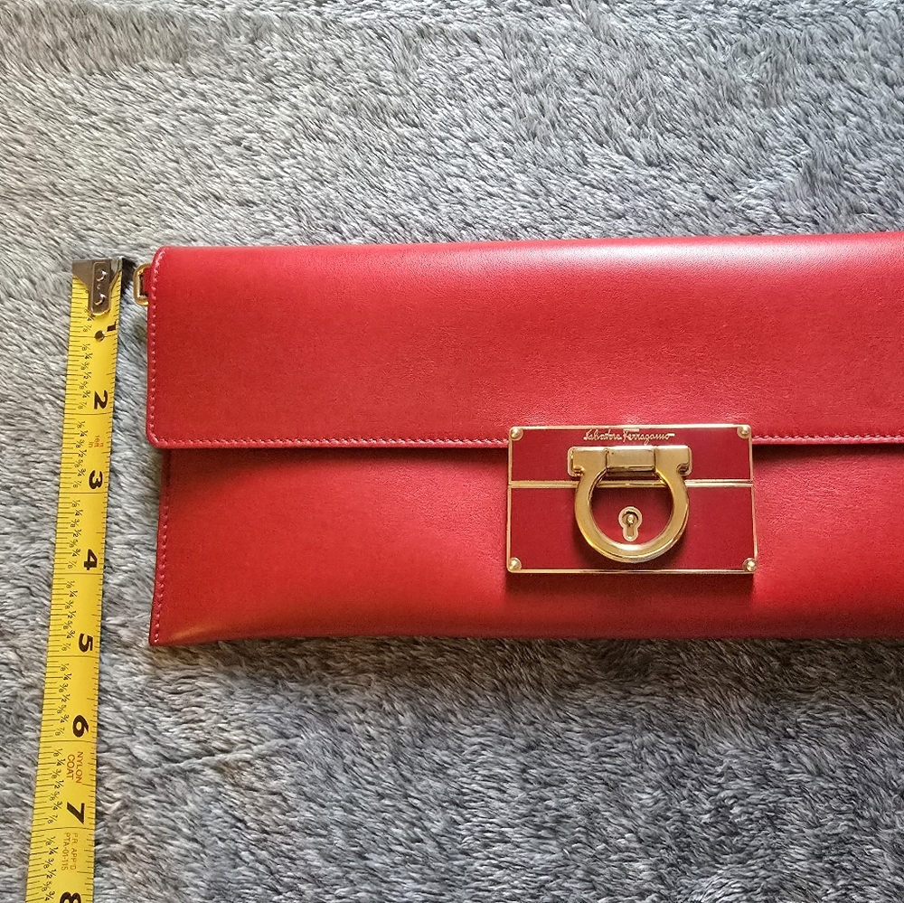 Salvatore Ferragamo Clutch/Wristlet 11.5" x 5" - Picture 15 of 17